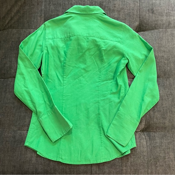 J.Crew Green Button up Laura Femme Fit - Picture 3 of 6